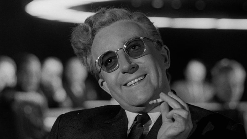 Dr. Strangelove or: How I Learned to Stop Worrying and Love the Bomb (1964)