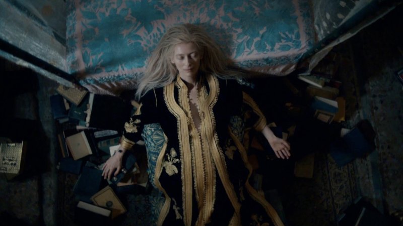 Only Lovers Left Alive (2013)